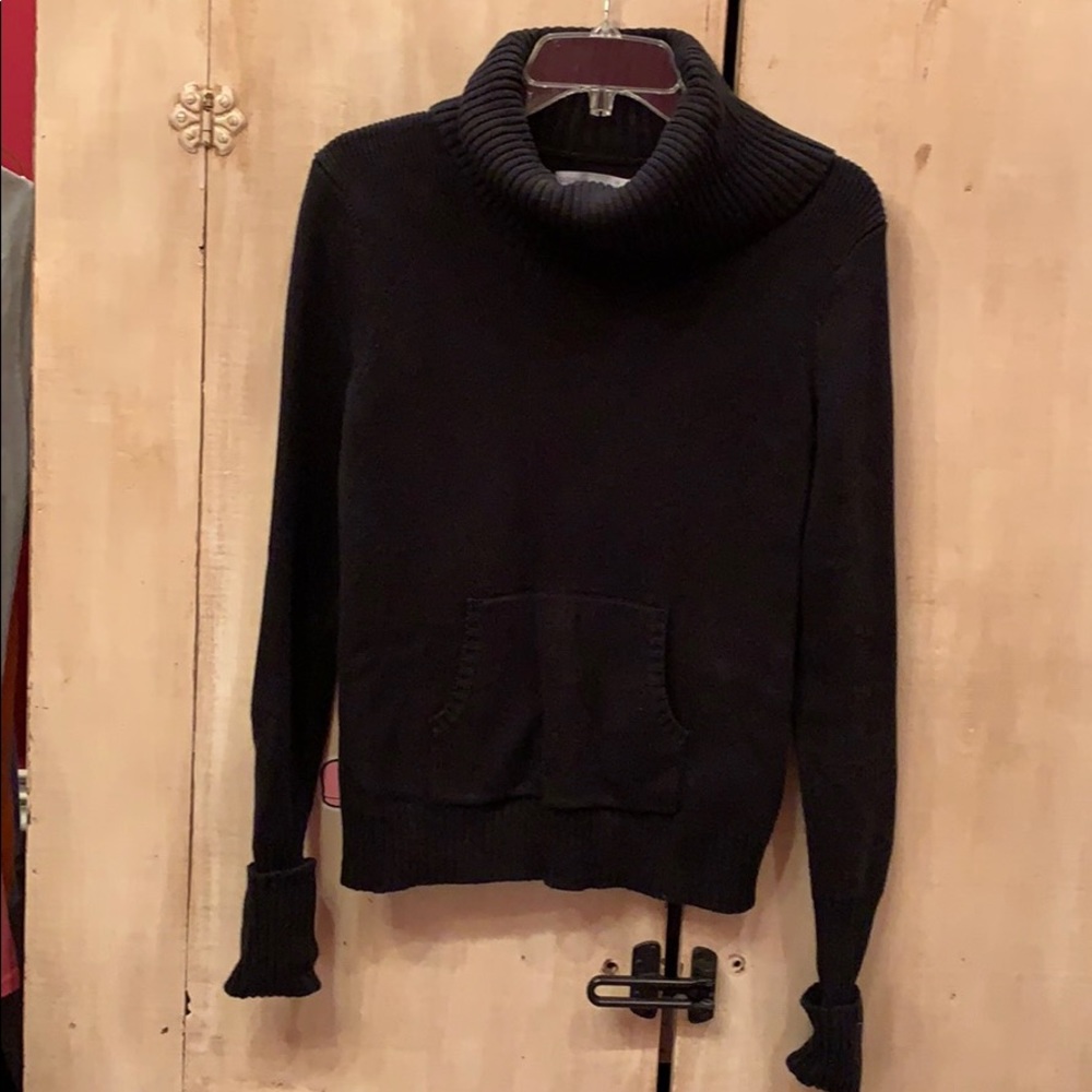 Black Old Navy Sweater